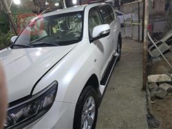 تۆیۆتا لاندكروزر پرادۆ